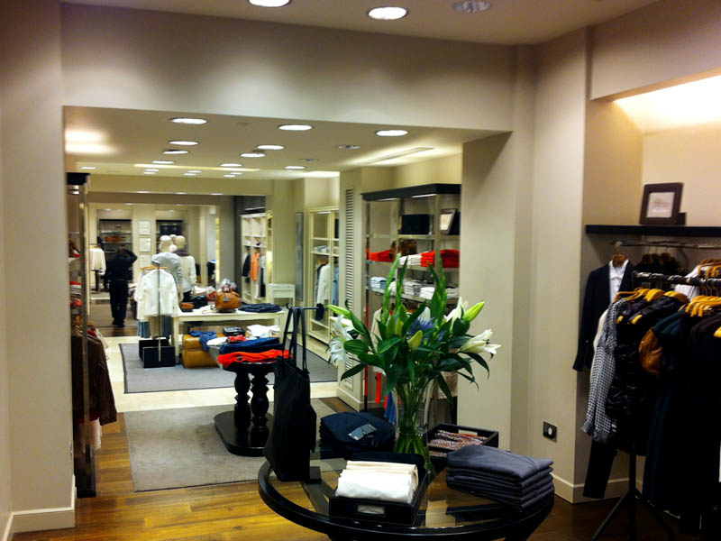 Massimo Dutti Regent St. London